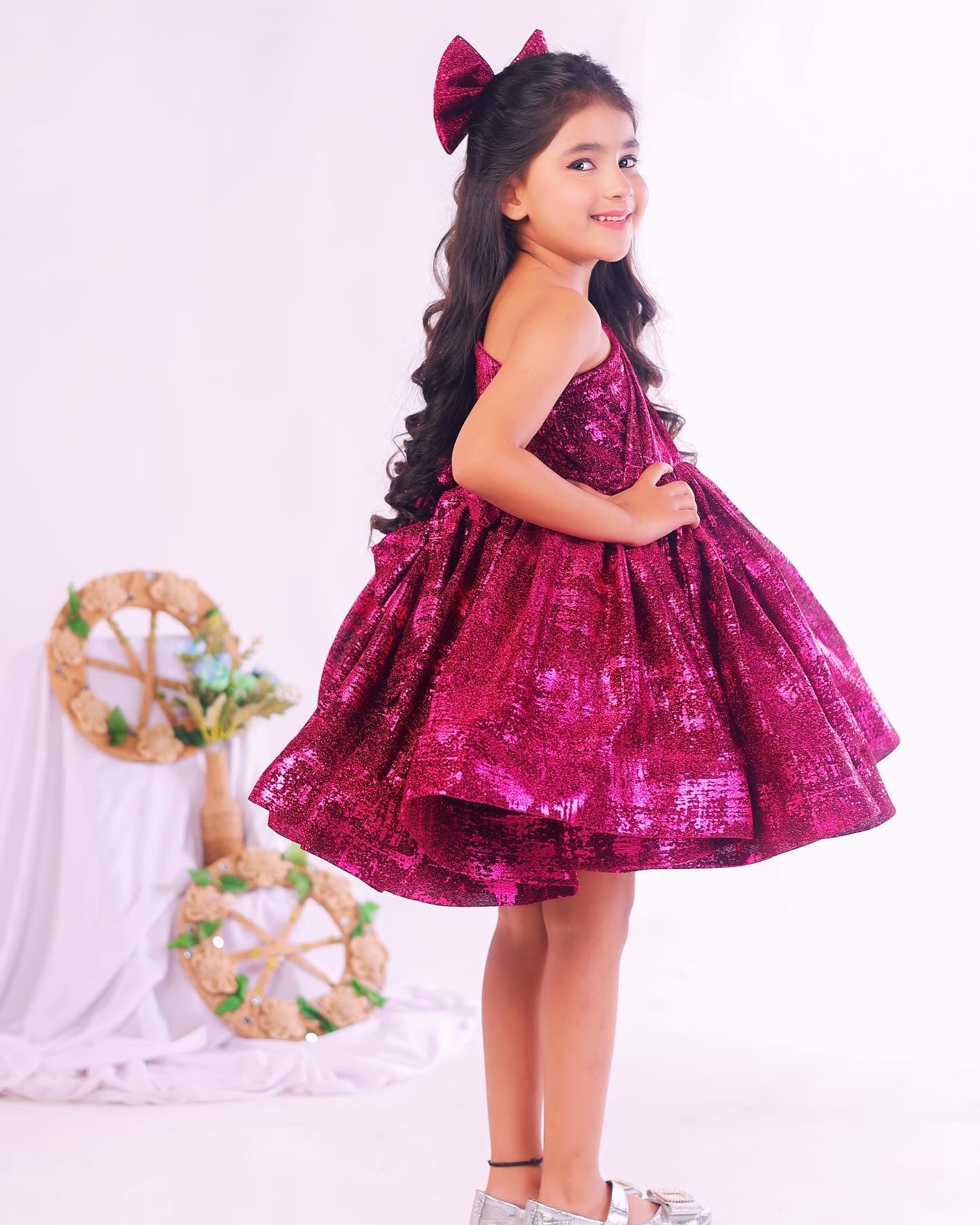 One shoulder flared dress for girl