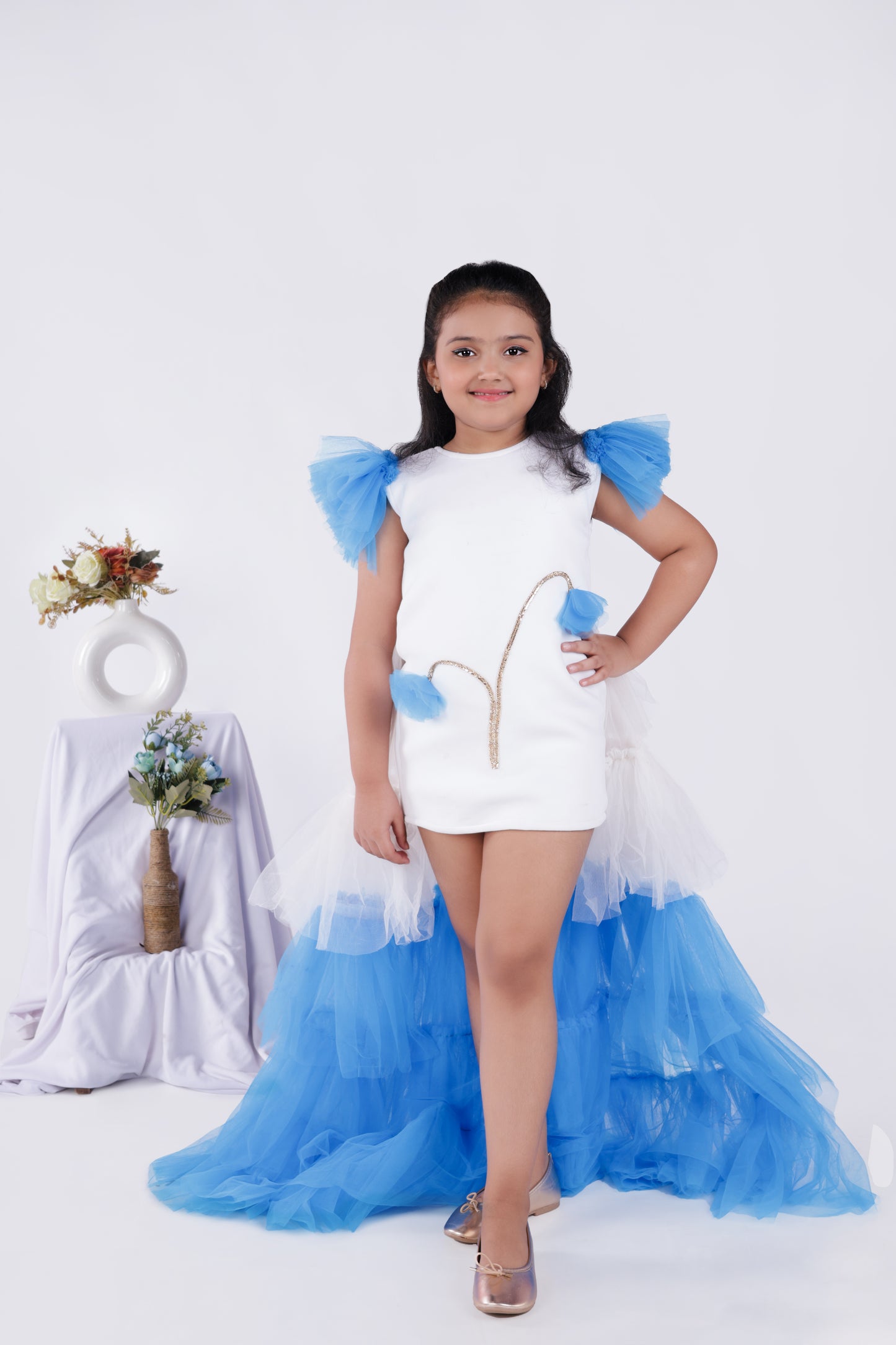 dress for girls with detachable ruffle trail