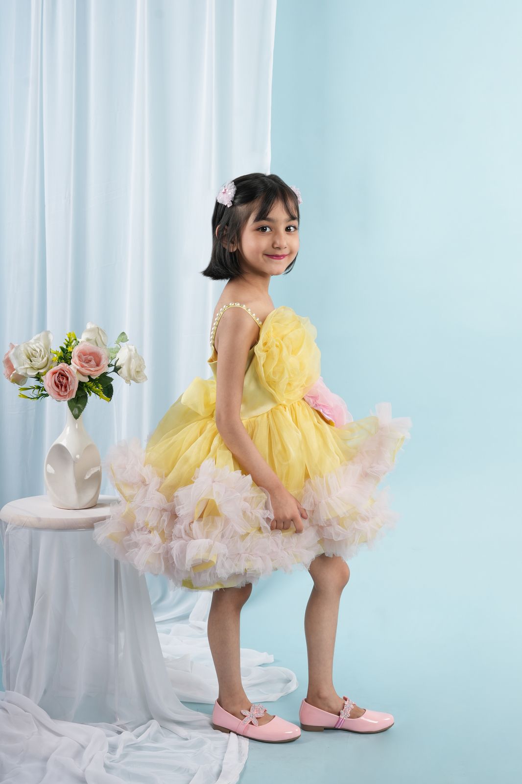 Ruffle dress for girls