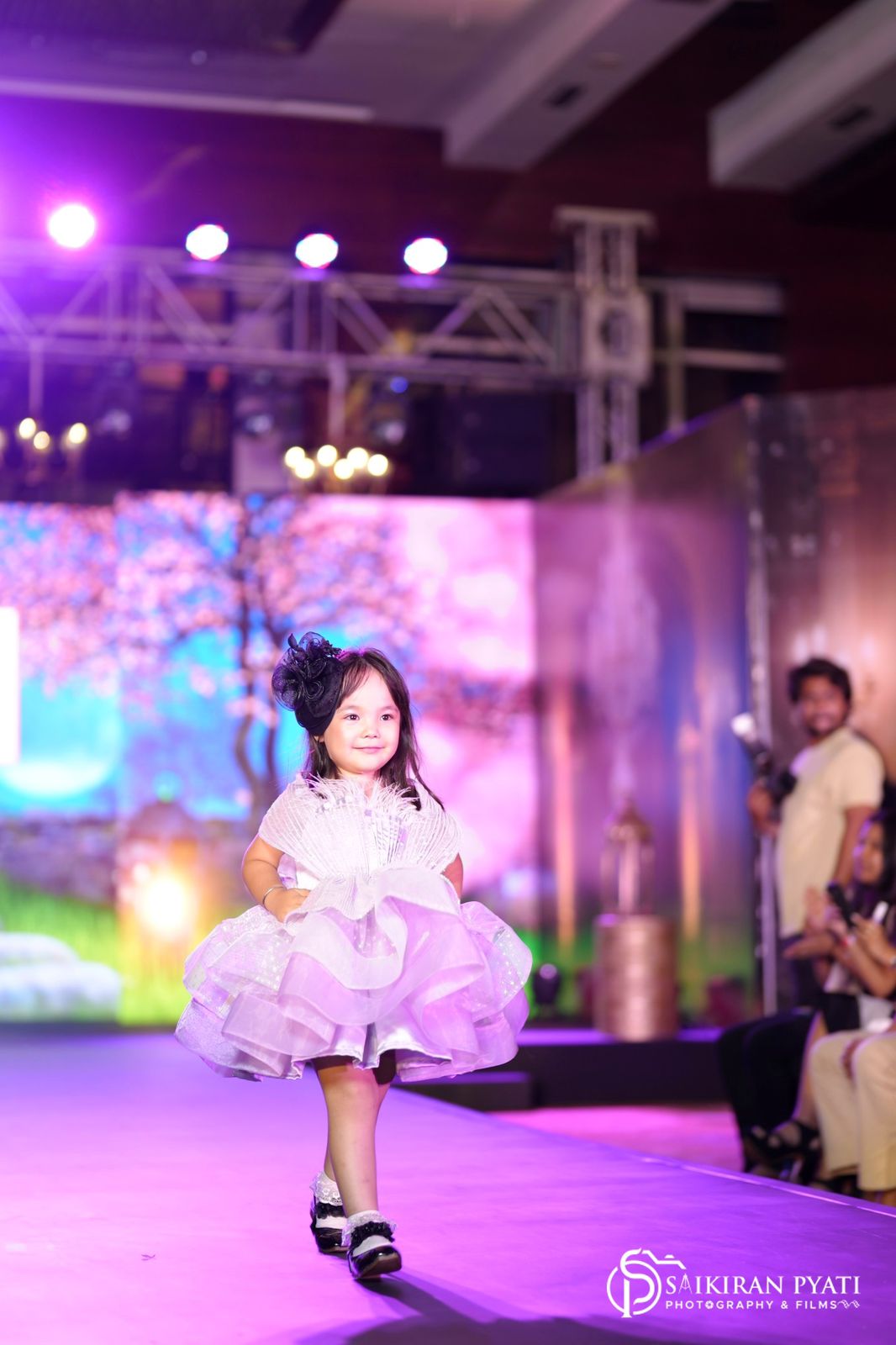 Multilayer dress for girls