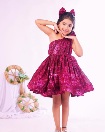 One shoulder flared dress for girl